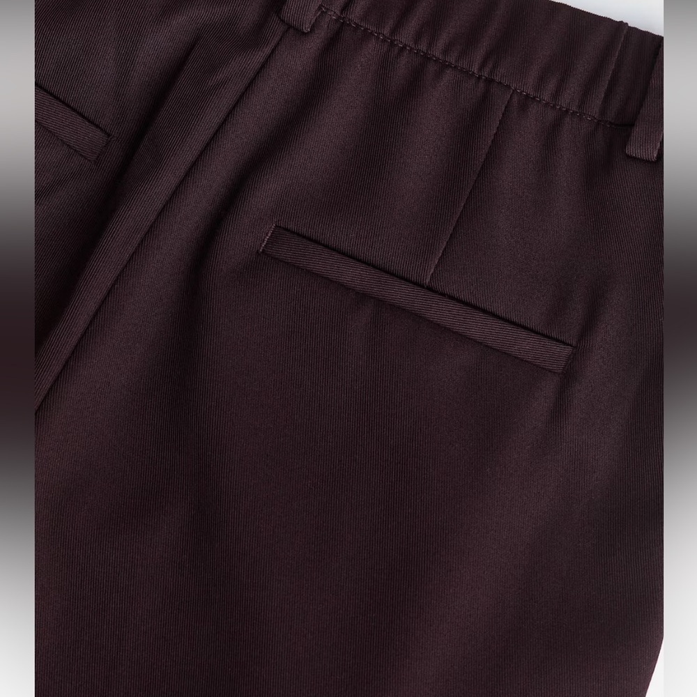 BNWT H&M TAPERED PANTS in Burgundy size 8 - Picture 2 of 4